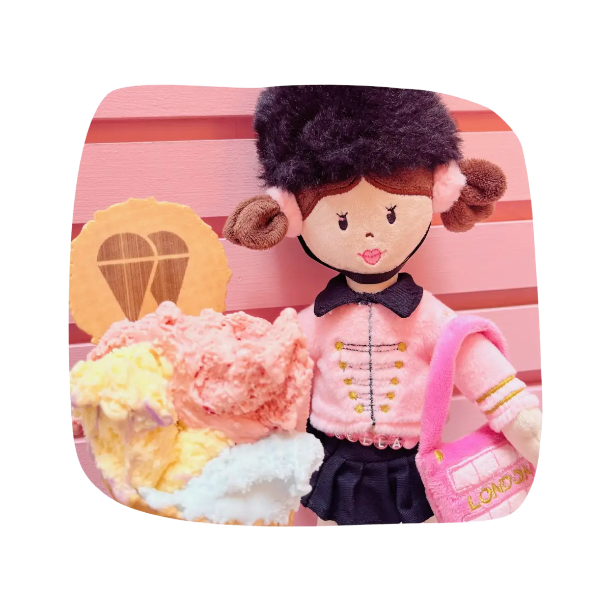 Arabella Bear doll out in London with an ice cream